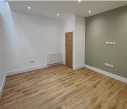 3 Paxton Pl, London to rent Interior Photo- Image 2 of 4