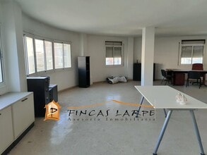 Office in Martorell, Barcelona to rent Interior Photo- Image 2 of 8