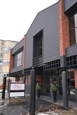 More details for 160 King St W, Hamilton, ON - Medical to Rent