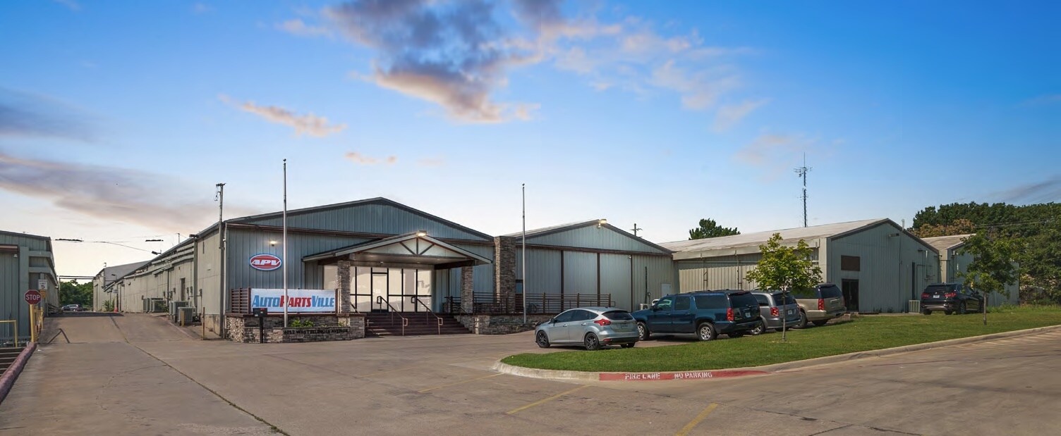 4012 W Illinois Ave, Dallas 75211 Building 1 UK