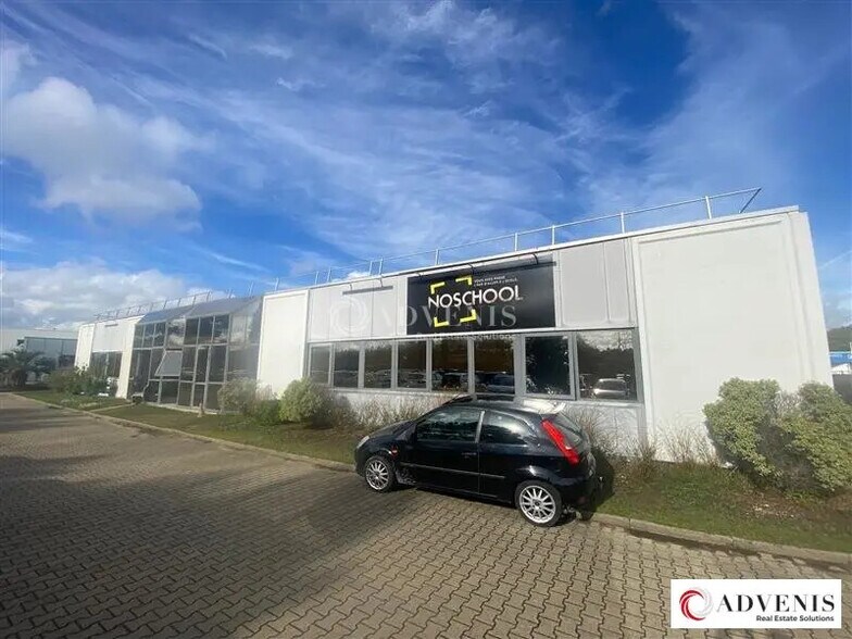 Office in Mérignac to rent - Building Photo - Image 1 of 12