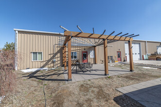 533 E County Road 8, Berthoud, CO for rent Building Photo- Image 1 of 10