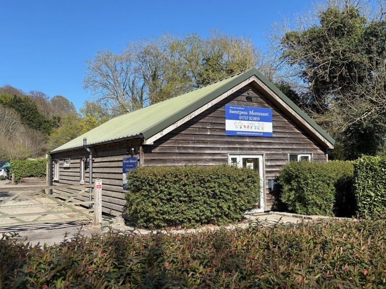 Sandy Ln, South Nutfield to rent - Primary Photo - Image 1 of 1