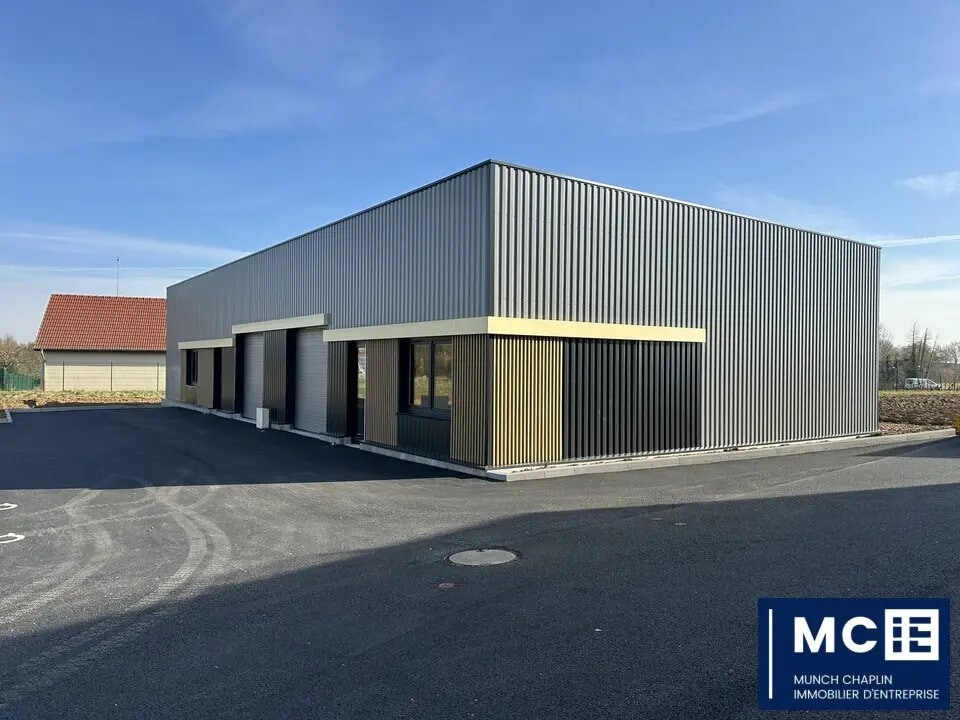 Vente Local d'activités 152 m² - Photo 1