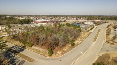 2440 Two Bale Ln, Fayetteville, NC for sale Other- Image 1 of 11