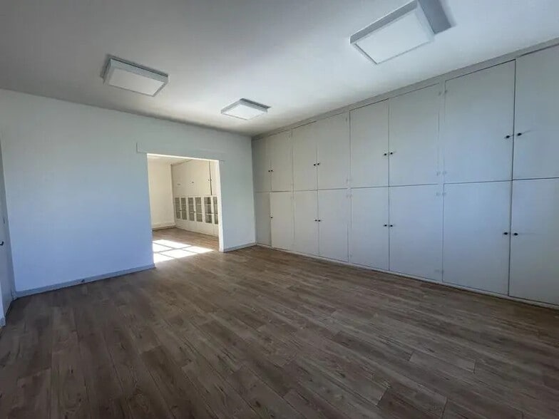 Office in Bordeaux to rent - Building Photo - Image 3 of 5