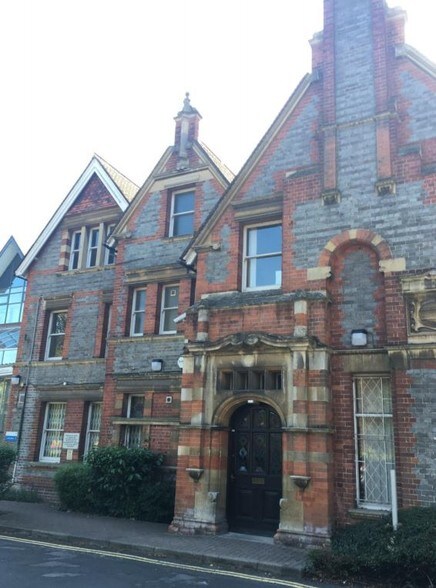 57-59 Bath Rd, Reading for sale - Primary Photo - Image 1 of 1