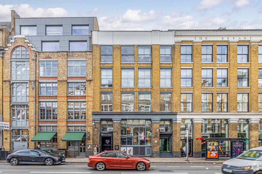 17 Willow St, London to rent - Building Photo - Image 1 of 8