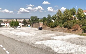 Calle Bayona, Boceguillas, Segovia for sale Primary Photo- Image 1 of 2