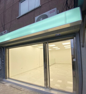More details for Calle de Santa Susana, 27, Madrid - Retail to Rent