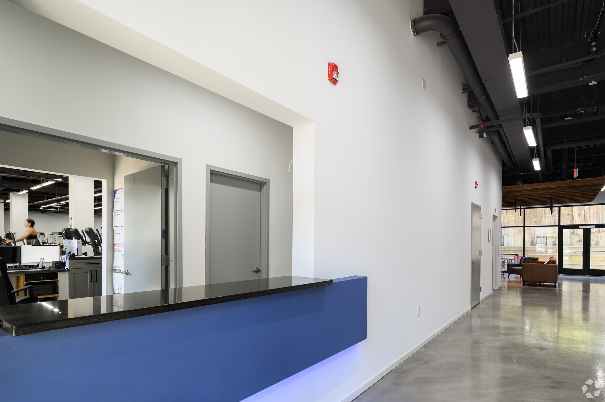 4419 Ludlow St, Philadelphia, PA to rent Lobby- Image 1 of 32