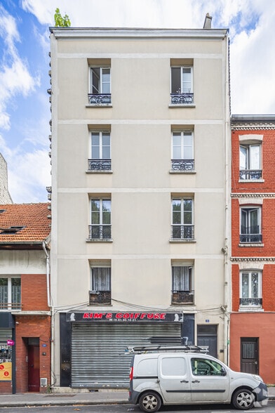 26 Rue Gaston Philippe, Saint-Denis to rent - Primary Photo - Image 1 of 2