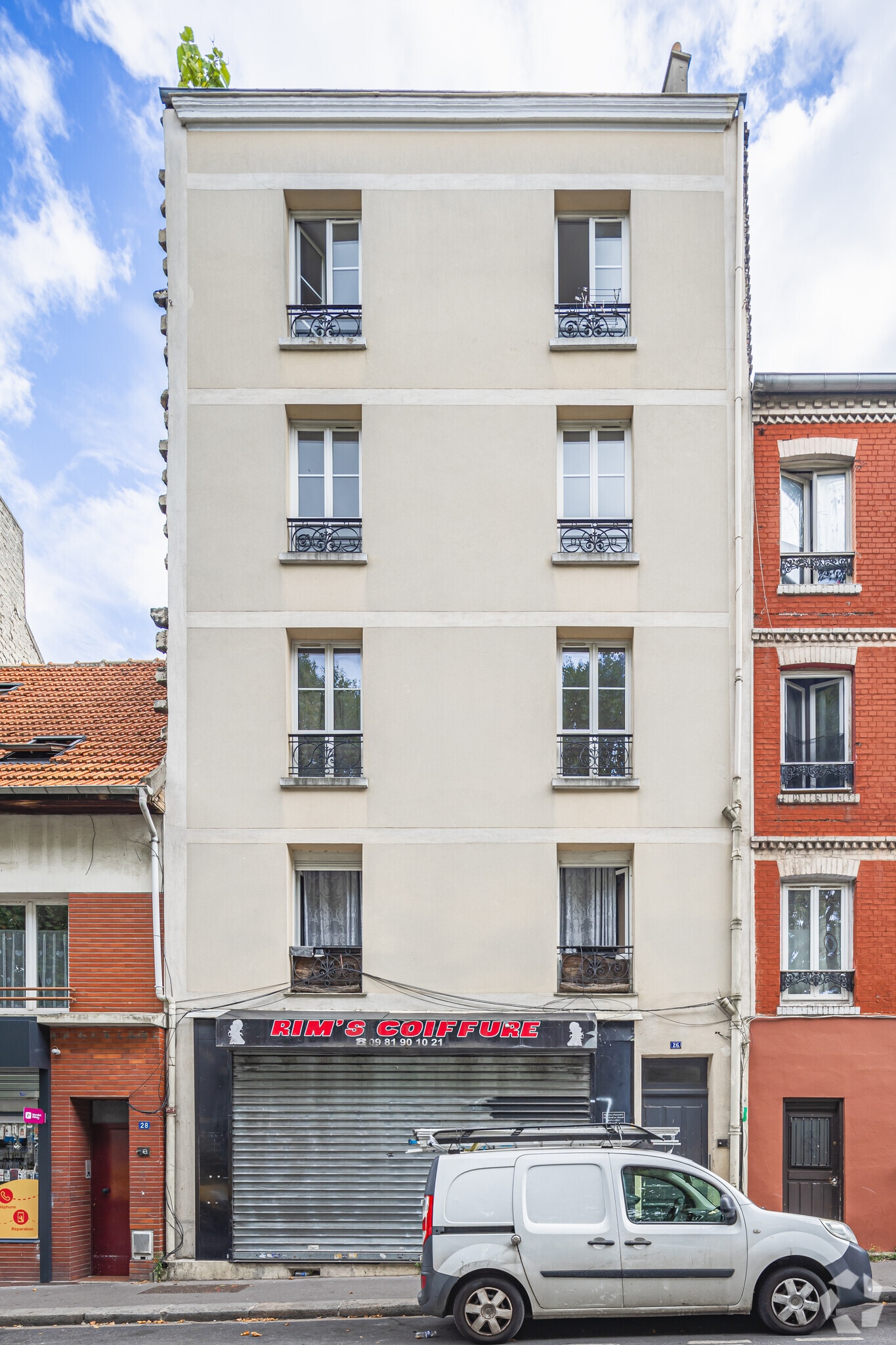 26 Rue Gaston Philippe, Saint-Denis to rent Primary Photo- Image 1 of 3