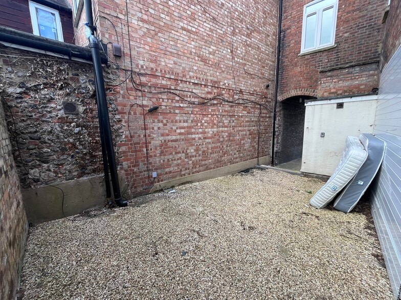 39 St. Augustines St, Norwich to rent - Primary Photo - Image 1 of 10