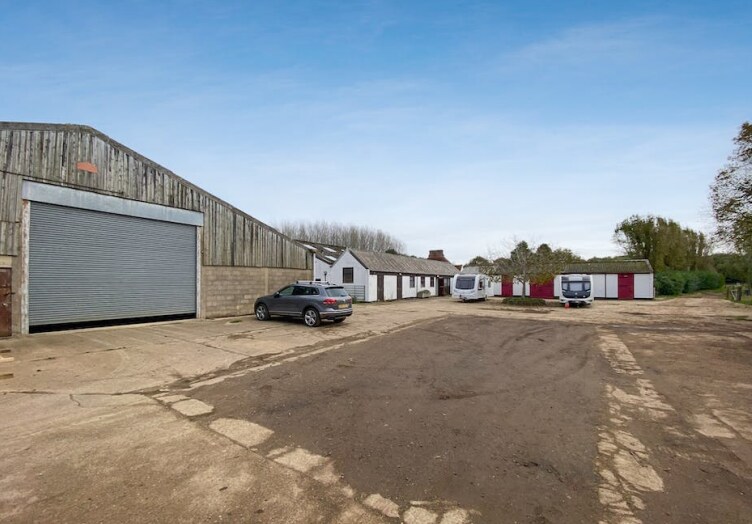Rycote Farm, Tiddington for sale Primary Photo- Image 1 of 1