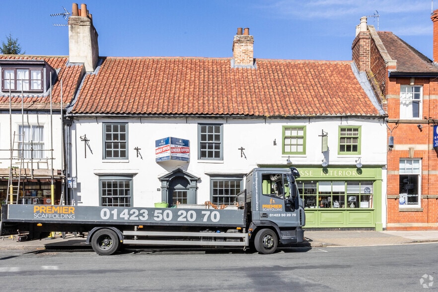 47-49 High St, Boroughbridge to rent - Building Photo - Image 3 of 3