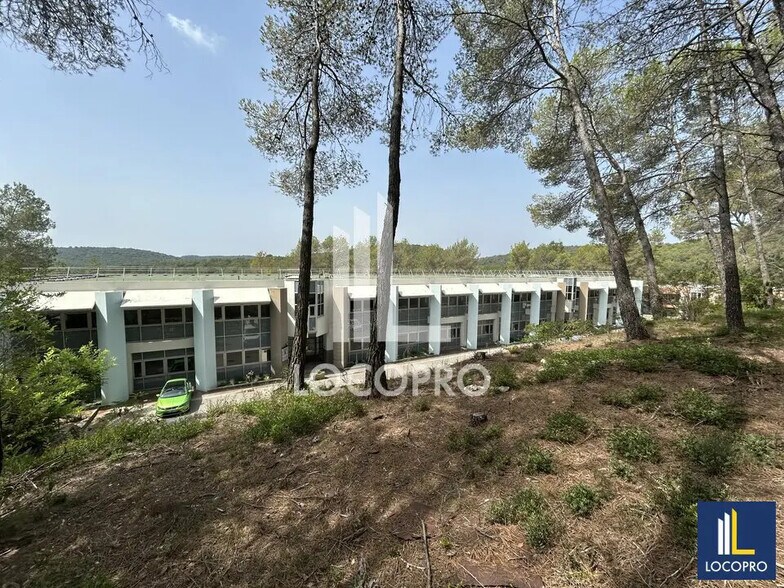 Office in Valbonne to rent - Building Photo - Image 1 of 7