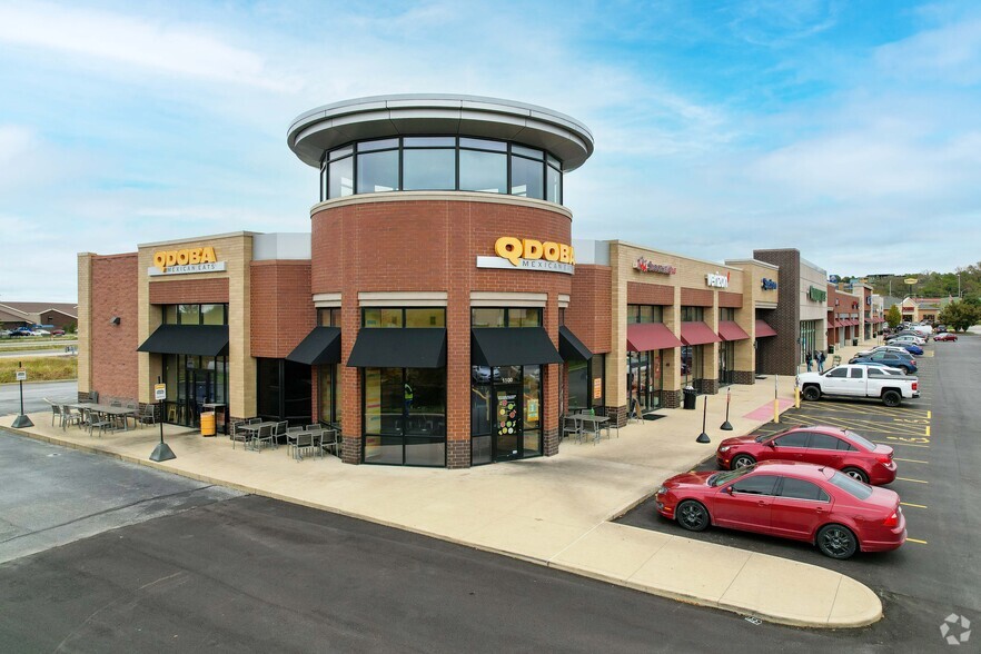 1100-1146 Collinsville Crossing Blvd, Collinsville, IL for rent - Building Photo - Image 1 of 5