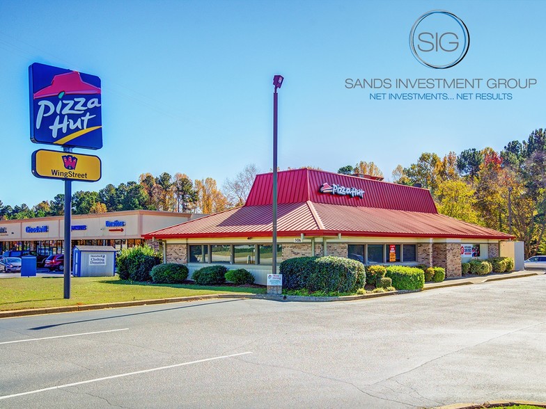 906 E Main St, Laurens, SC for sale - Primary Photo - Image 1 of 1