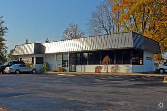 1553 Alpine Ave NW, Grand Rapids, MI for sale Building Photo- Image 1 of 6