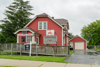 1179 N Main St, West Bend, WI for sale Primary Photo- Image 1 of 1