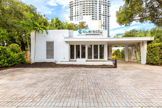 15 SE 9th Ave, Fort Lauderdale, FL for sale Building Photo- Image 1 of 32