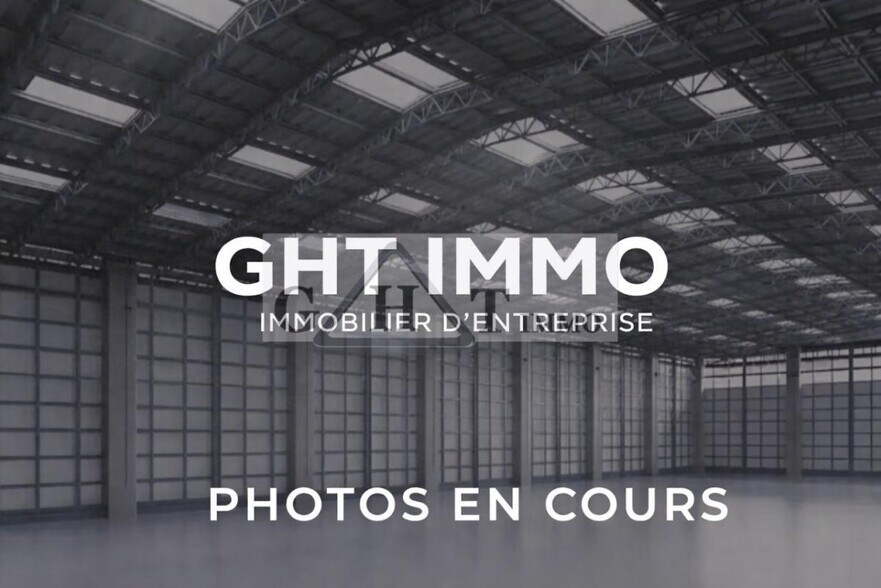 Industrial in Creil for sale - Interior Photo - Image 1 of 1