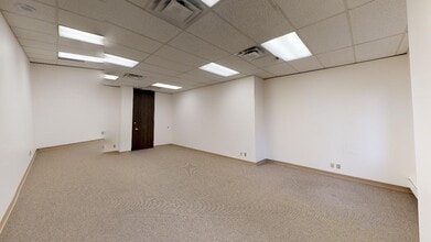 2033 6th Ave, Seattle, WA to rent Interior Photo- Image 2 of 2