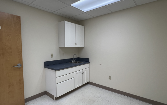 27 Hospital Ave, Danbury, CT 06810 - Unit 404 -  - Interior Photo - Image 1 of 7