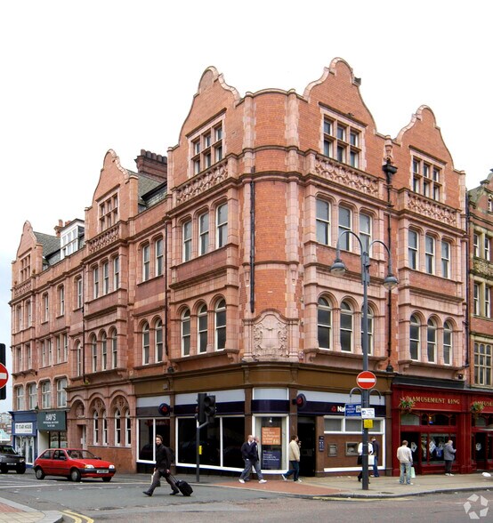 58-66 Vicar Ln, Leeds for sale - Building Photo - Image 2 of 7