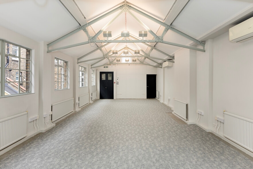 84 Marchmont St, London to rent - Interior Photo - Image 1 of 7