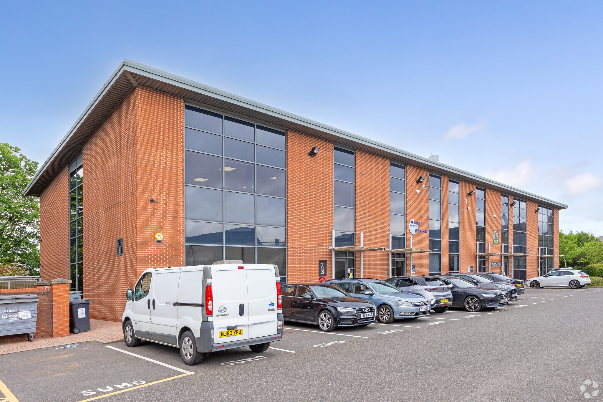800 Brightside Ln, Sheffield to rent Primary Photo- Image 1 of 5