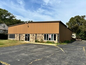 7043 Highway 144, West Bend, WI for sale Primary Photo- Image 1 of 8