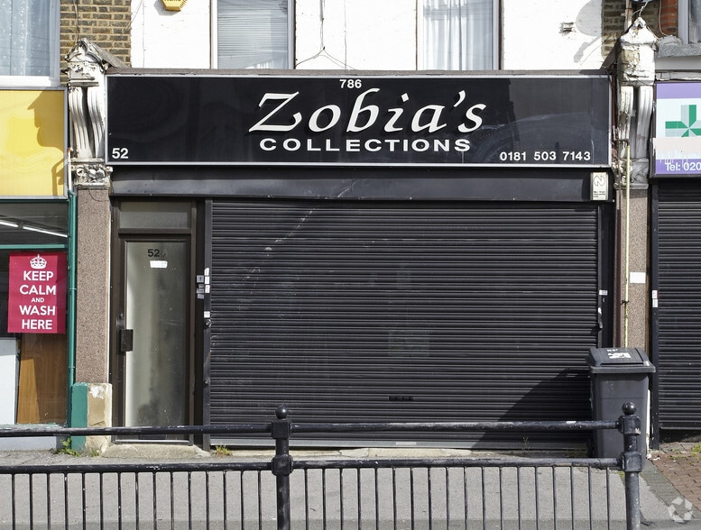 52 Queens Rd, London to rent - Building Photo - Image 3 of 3