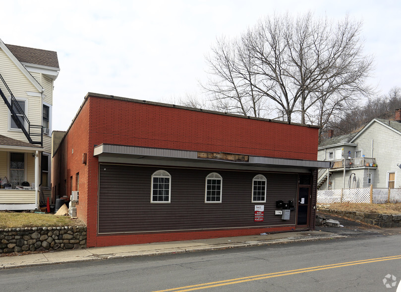 3 Chestnut St, Suffern, NY for rent - Building Photo - Image 3 of 3