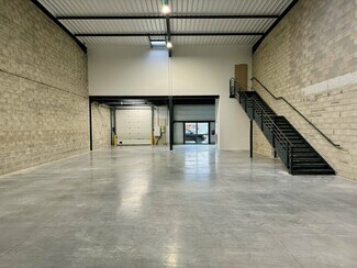 More details for Light Industrial to Rent