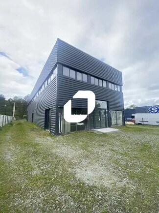 More details for Office, Retail to Rent