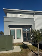 2157 Rich St, North Charleston, SC for rent Building Photo- Image 2 of 12