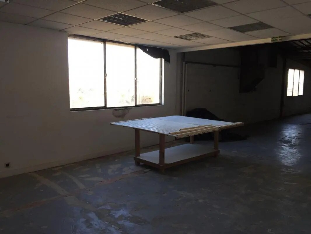 Industrial in Rosny-sous-Bois to rent Interior Photo- Image 1 of 5