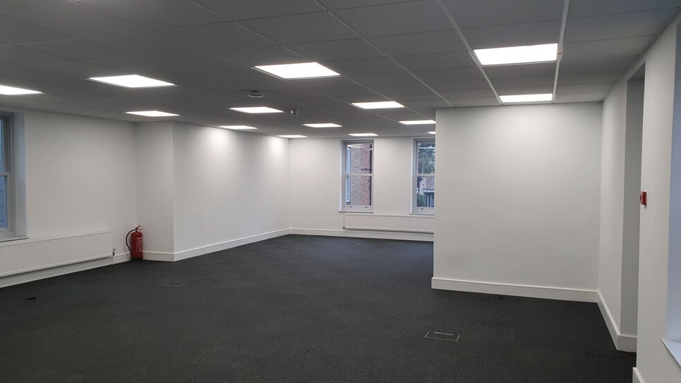 29 Union St, Maidstone to rent - Building Photo - Image 3 of 7