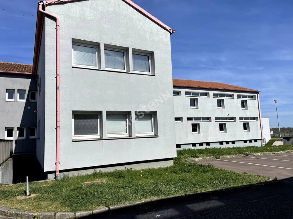 Location Local d'activités 350 m² - Photo 1