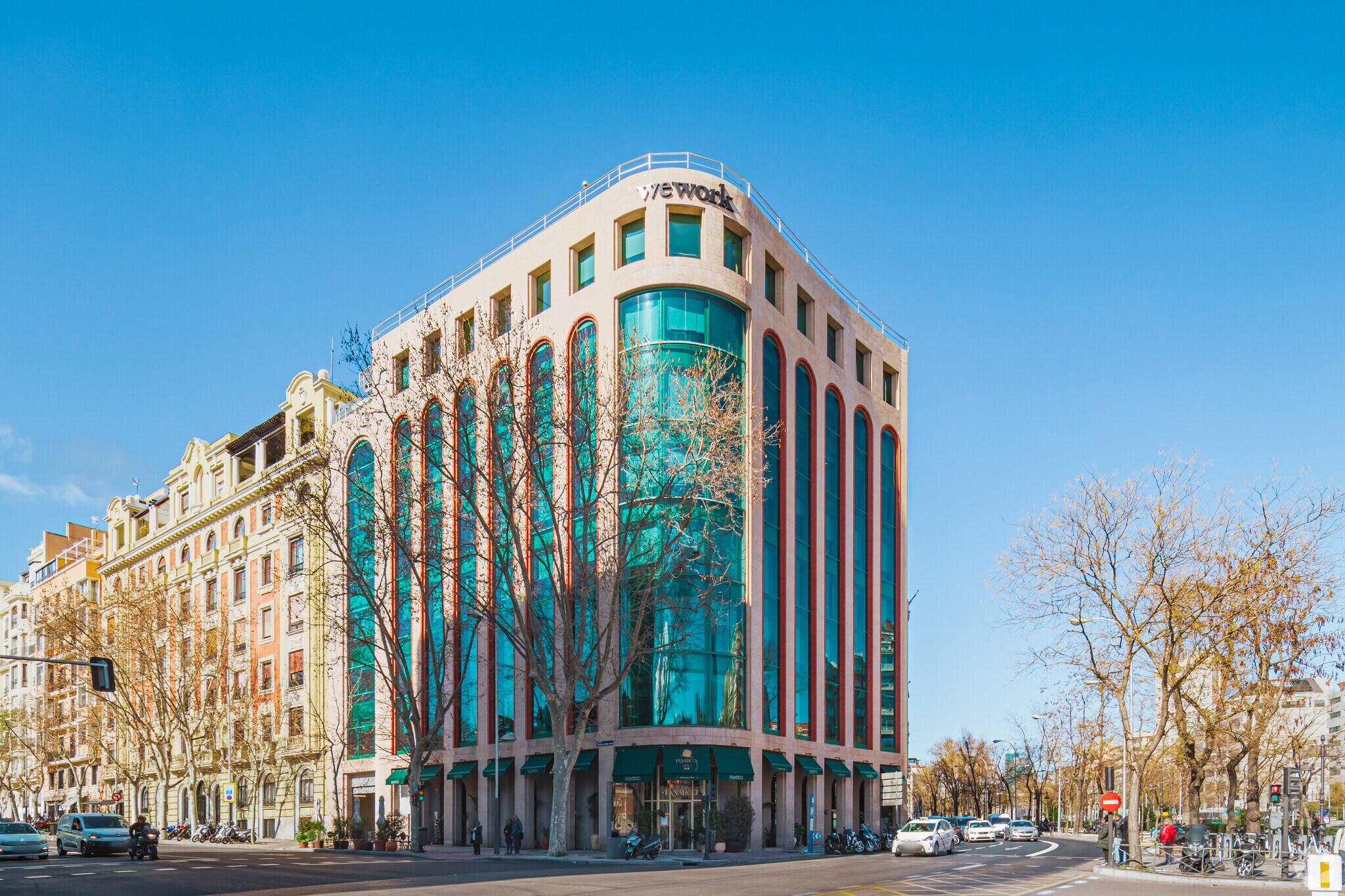 Paseo Castellana, 43, Madrid, Madrid to rent Primary Photo- Image 1 of 20