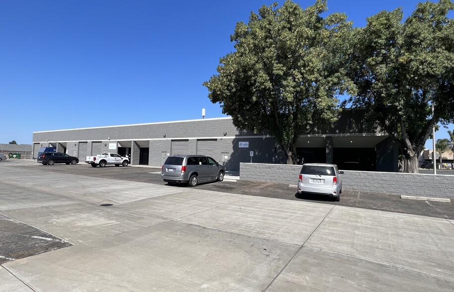 4217 Coronado Ave, Stockton, CA for rent - Building Photo - Image 2 of 3