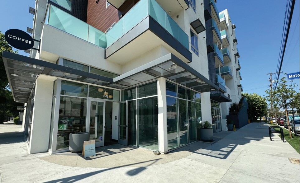 3570 Motor Ave, Los Angeles, CA for rent - Building Photo - Image 1 of 2