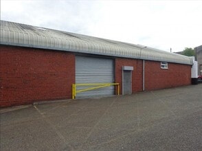Stour Vale Rd, Stourbridge to rent Building Photo- Image 2 of 10