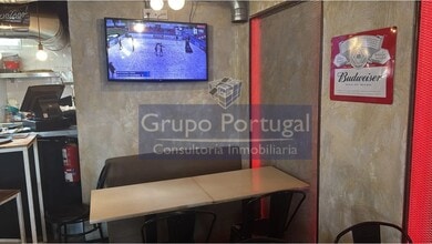 Retail in Madrid, Madrid to rent Interior Photo- Image 2 of 6