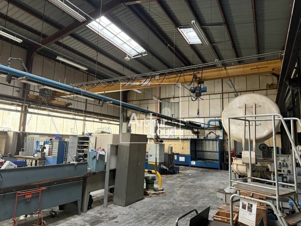 Light Industrial in Vaux-le-Pénil for sale Building Photo- Image 1 of 11