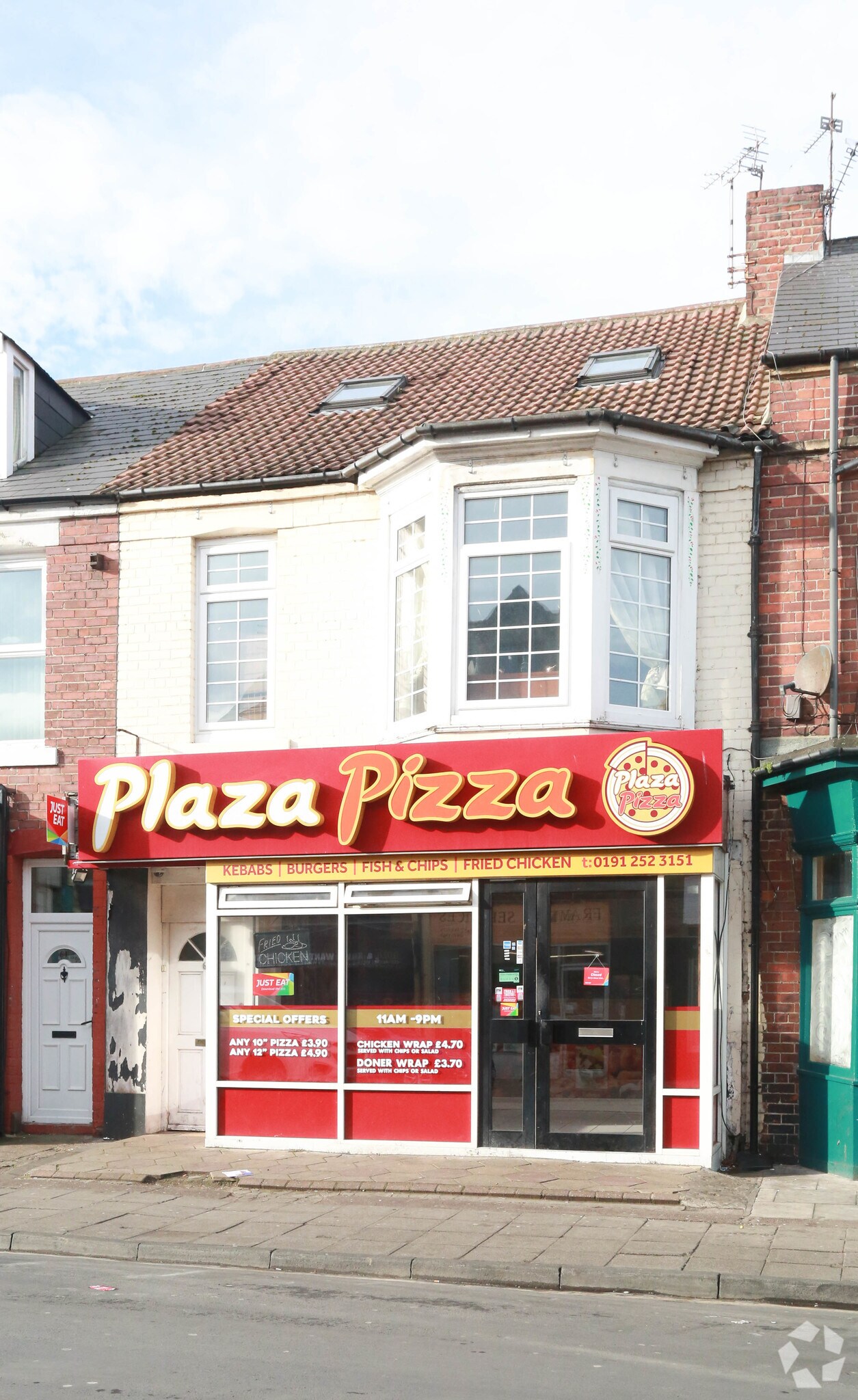 63 Victoria Ter, Whitley Bay for sale Building Photo- Image 1 of 1