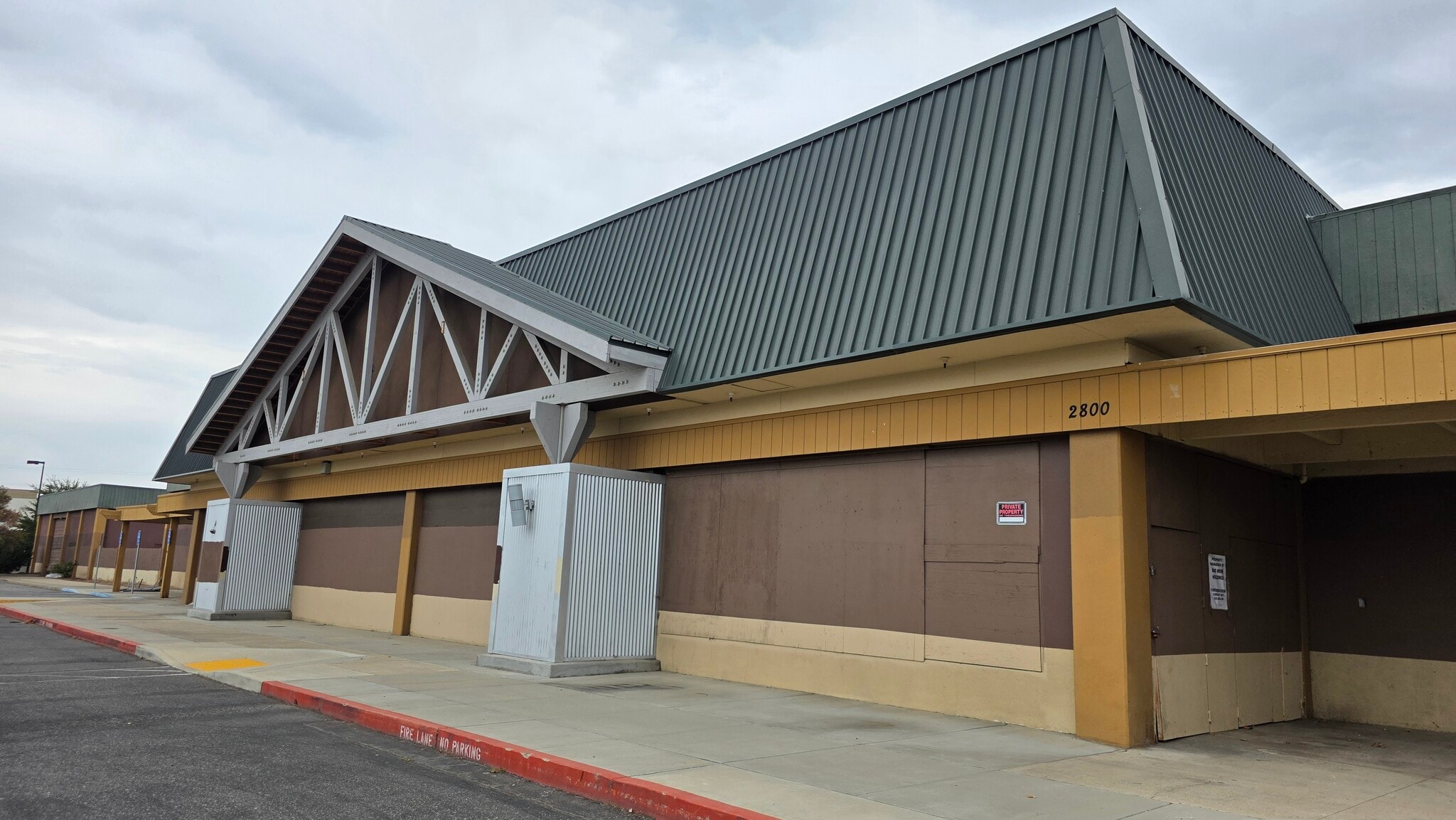 2800 Sisk Rd, Modesto, CA to rent Building Photo- Image 1 of 14
