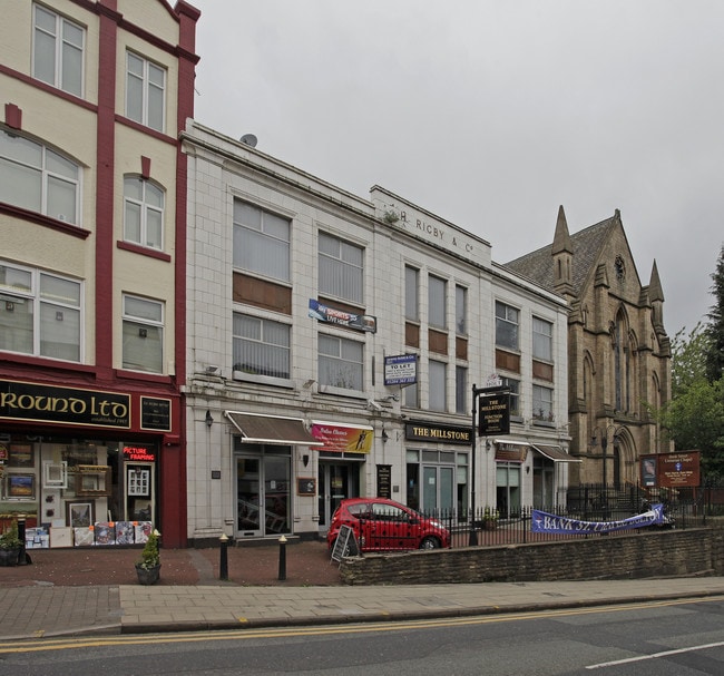 More details for 12 Crown St, Bolton - Retail to Rent